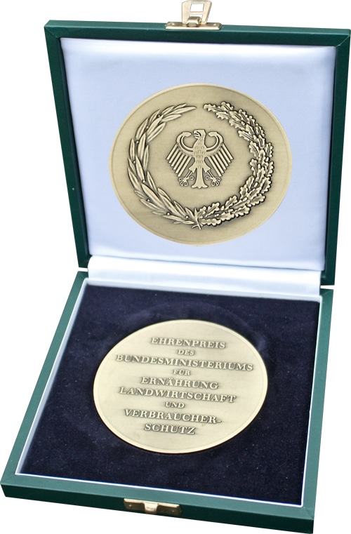 Bundesehrenpreis erstmals 2011 verliehen